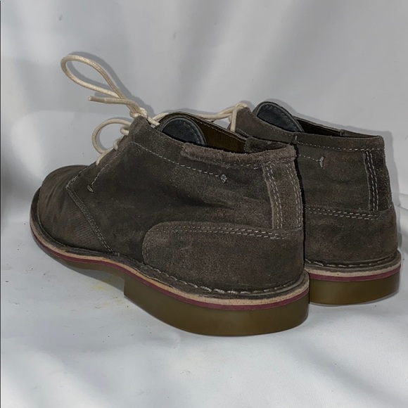 Kenneth Cole Reaction Gray Leather Chukka Boots - Picture 4 of 10